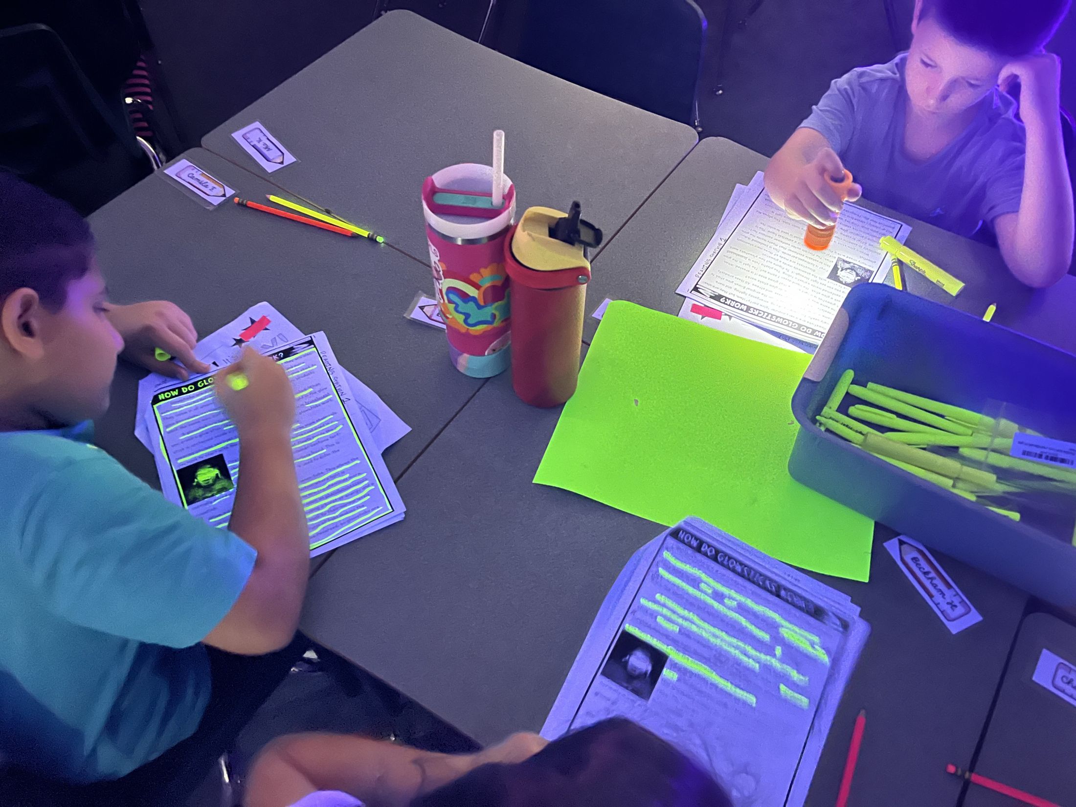 Glow Day - <p>3rd Graders are growing and glowing!</p>